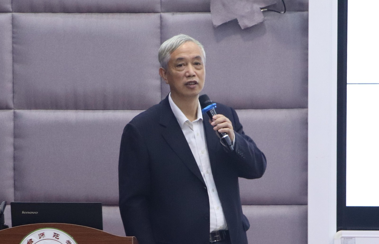 1637889990443977.jpg IMG_3803.JPG